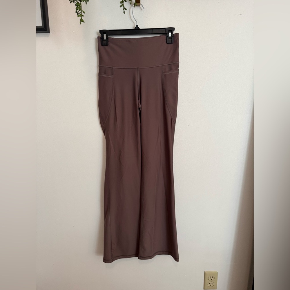 Old Navy Women's Brown Flare Leggings